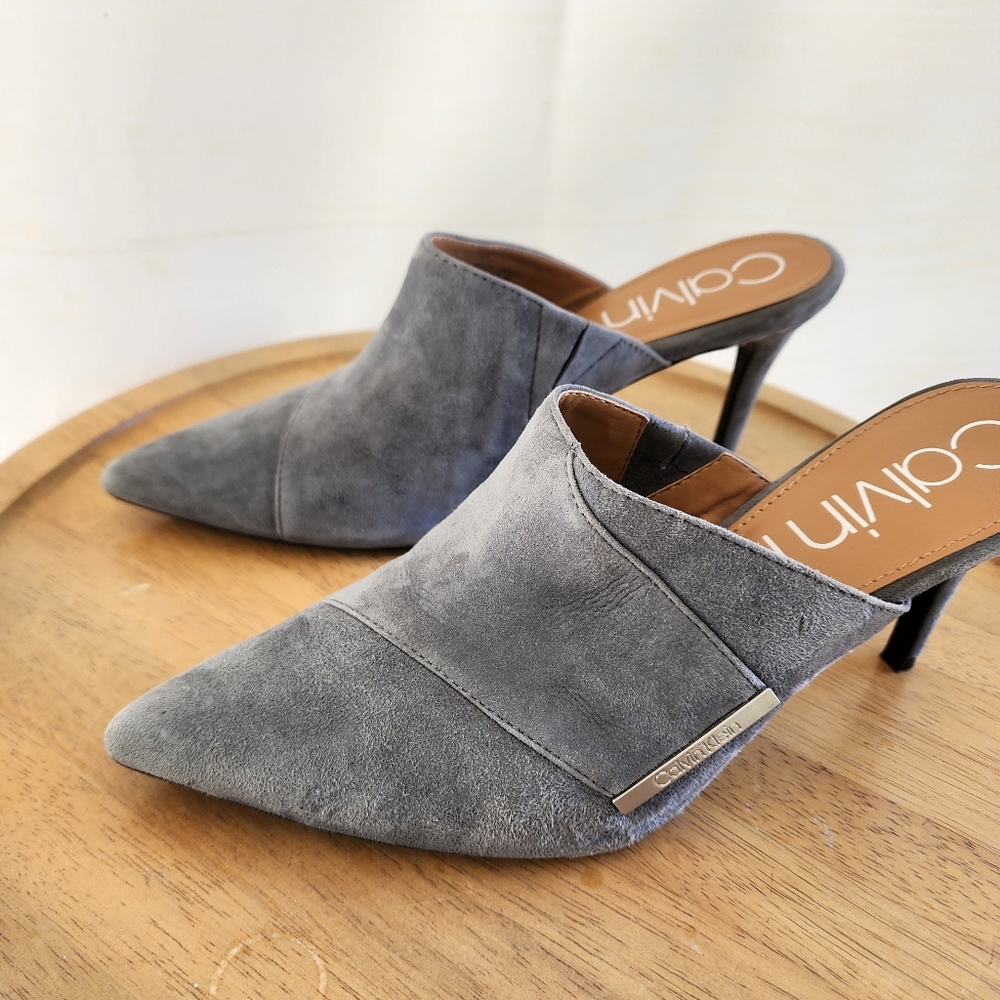 Calvin Klein Grecia Heeled Mules - Picture 2 of 11